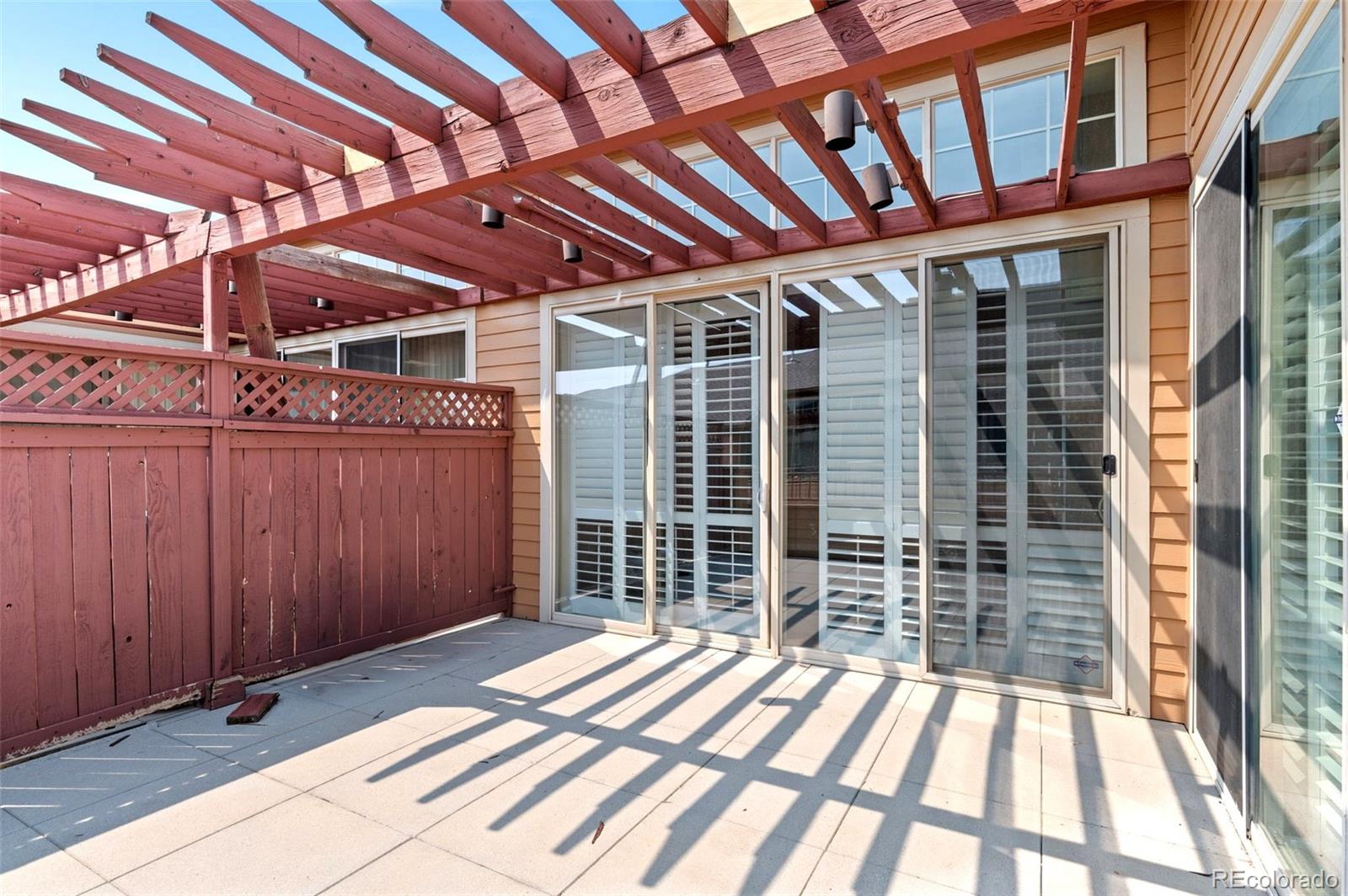 8540 Gold Peak Lane, Unit C Highlands Ranch, CO 80130 - Photo 28 of 37 front view of a house
