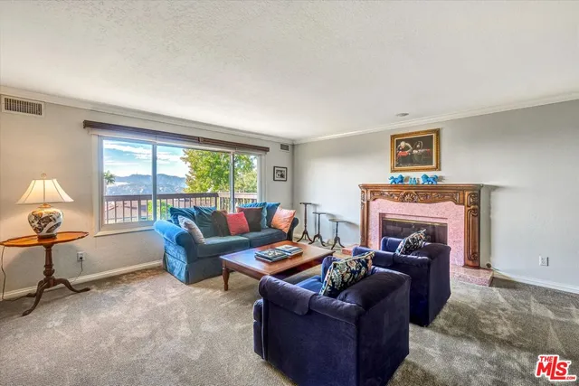 $2,688,000 | 441 Audraine Drive, Glendale, CA 91202