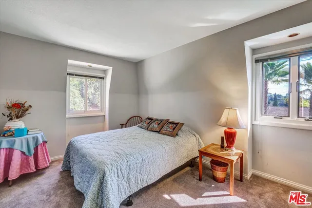 $2,688,000 | 441 Audraine Drive, Glendale, CA 91202