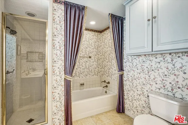 $2,688,000 | 441 Audraine Drive, Glendale, CA 91202