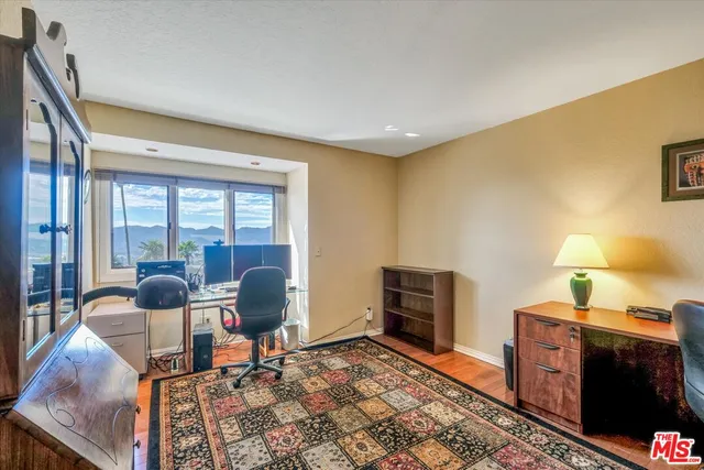 $2,688,000 | 441 Audraine Drive, Glendale, CA 91202