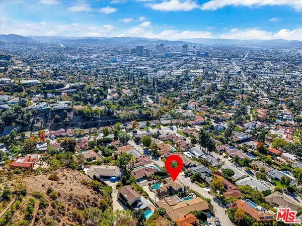 $2,688,000 | 441 Audraine Drive, Glendale, CA 91202