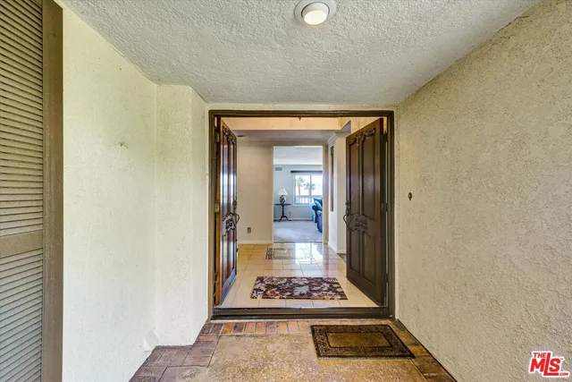 $2,688,000 | 441 Audraine Drive, Glendale, CA 91202