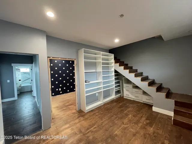 $1,399,900 | 5860 Bitter Creek Road, Afton, WY 83110