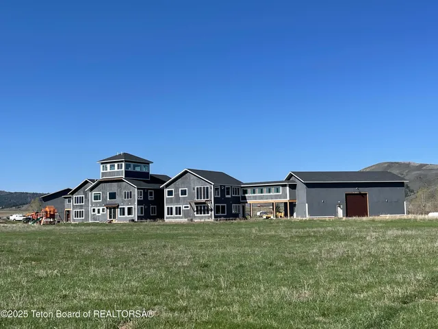 $1,399,900 | 5860 Bitter Creek Road, Afton, WY 83110
