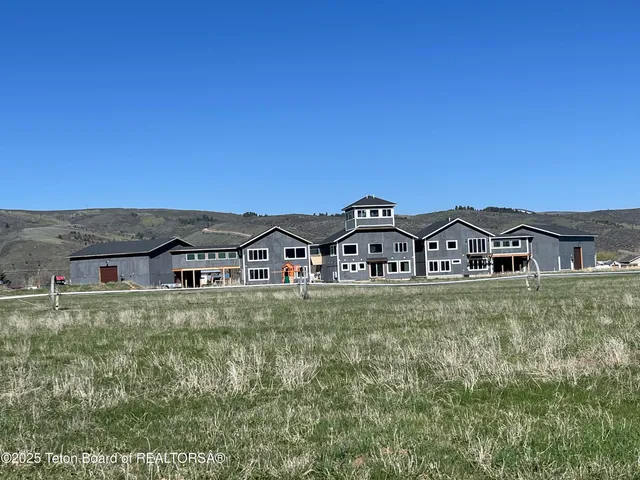 $1,399,900 | 5860 Bitter Creek Road, Afton, WY 83110