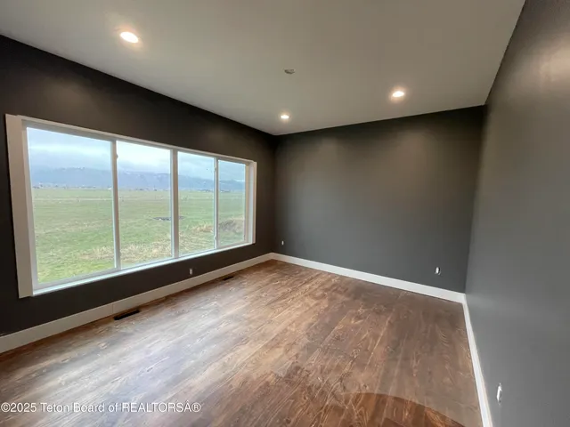 $1,399,900 | 5860 Bitter Creek Road, Afton, WY 83110