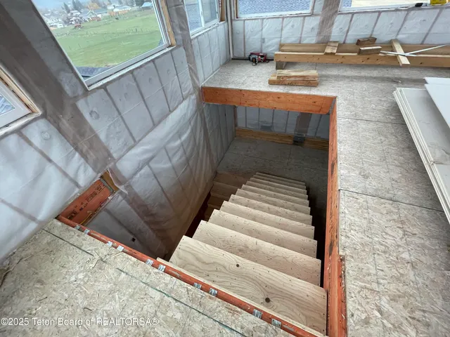 $1,399,900 | 5860 Bitter Creek Road, Afton, WY 83110