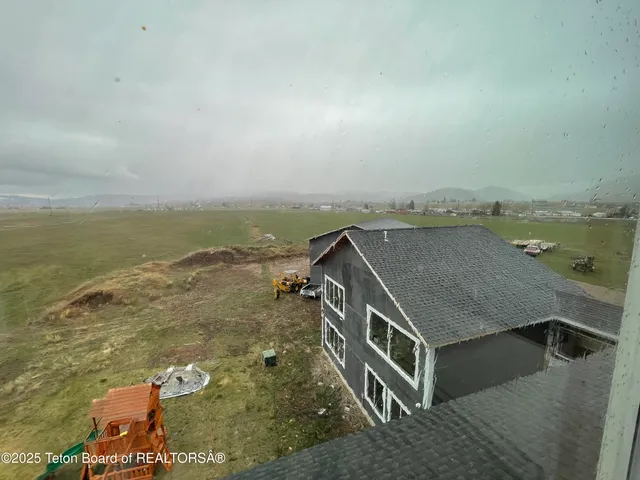 $1,399,900 | 5860 Bitter Creek Road, Afton, WY 83110