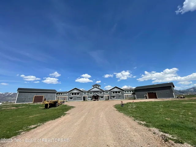 $1,399,900 | 5860 Bitter Creek Road, Afton, WY 83110