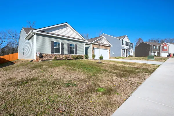 $419,999 | 6459 Prickly Loop, Ooltewah, TN 37363