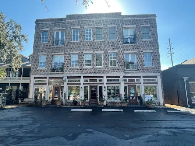 $549,900 | 135 Mohr Club Drive, Darien, GA 31305