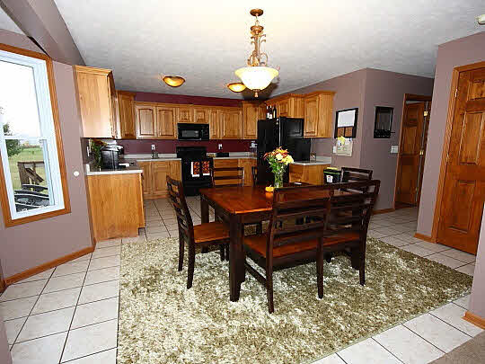 11601 East Kyte Road Rochelle, IL 61068 - Photo 3 of 11 a dining room with furniture and window