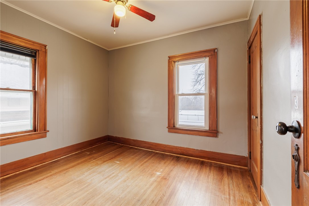 470 Genesee Park Boulevard Rochester, NY 14619 - Photo 18 of 27