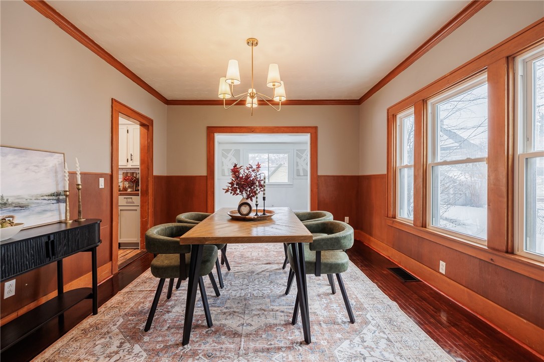 470 Genesee Park Boulevard Rochester, NY 14619 - Photo 5 of 27