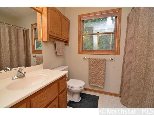 2650 County Road East New Brighton, MN 55112 - Photo 12 of 16 Gallery Image 12