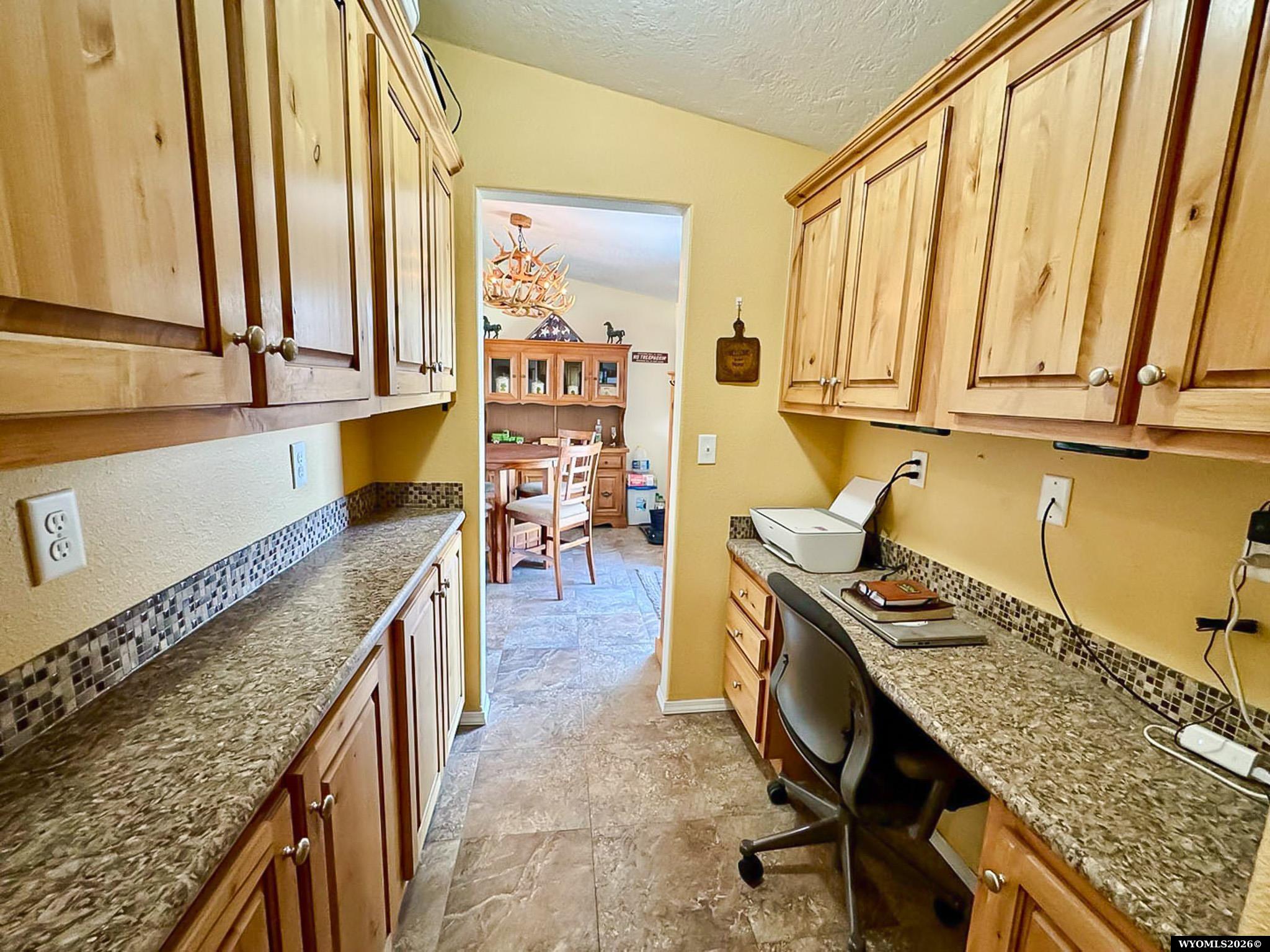 149 Moonshine Road Riverton, WY 82501 - Photo 13 of 36 Gallery Image 13