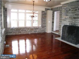 7220 Ridge Avenue, Unit C Philadelphia, PA 19128 - Photo 11 of 12 Living Room