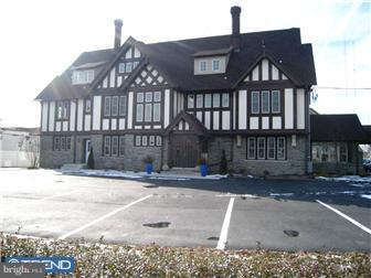 7220 Ridge Avenue, Unit C Philadelphia, PA 19128 - Photo 12 of 12 Exterior Front