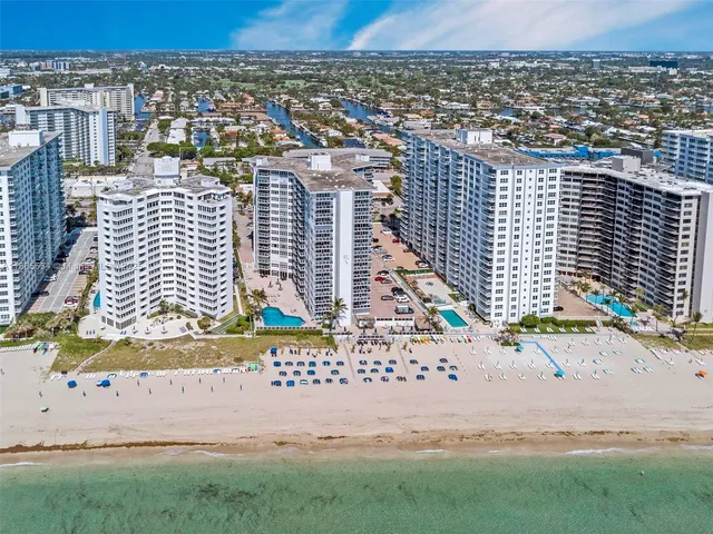 a view of a hallway to the house
