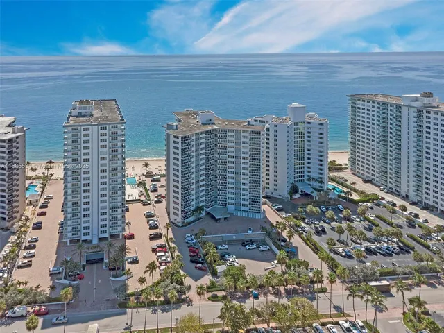 a utility room with lots of trees and chairs