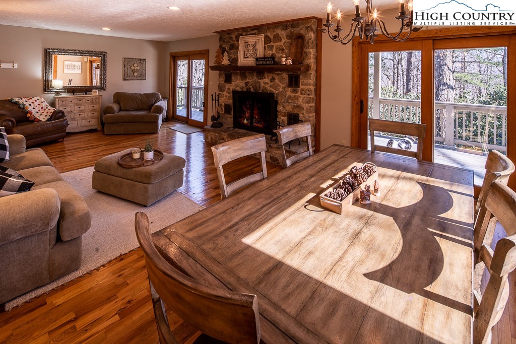 8325 Hemlock Ridge Road Blowing Rock, NC 28605 - Photo 8 of 30 Gallery Image 8