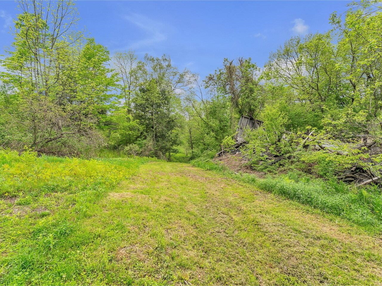 3567 River Road Duxbury, VT 05676 - Photo 15 of 18