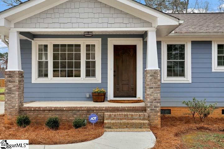 1307 Reid School Road Taylors, SC 29687 - Photo 5 of 31 Gallery Image 5