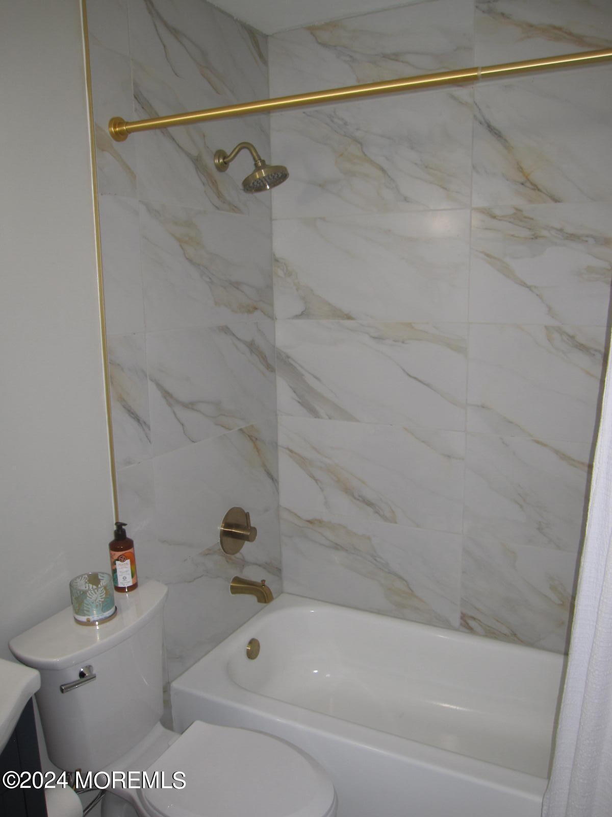 846 Robin Road Hillsborough, NJ 08844 - Photo 25 of 33 IMG_4630