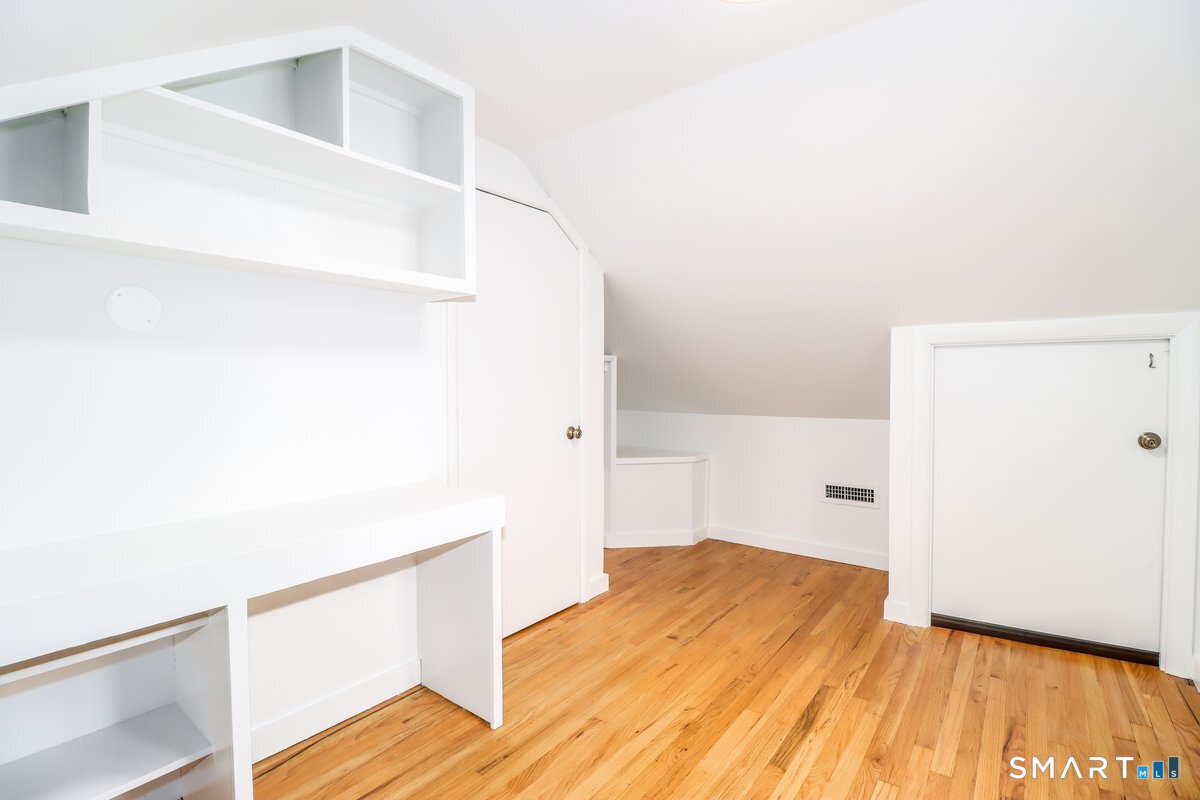 11 Gelston Road Sherman, CT 06784 - Photo 19 of 31