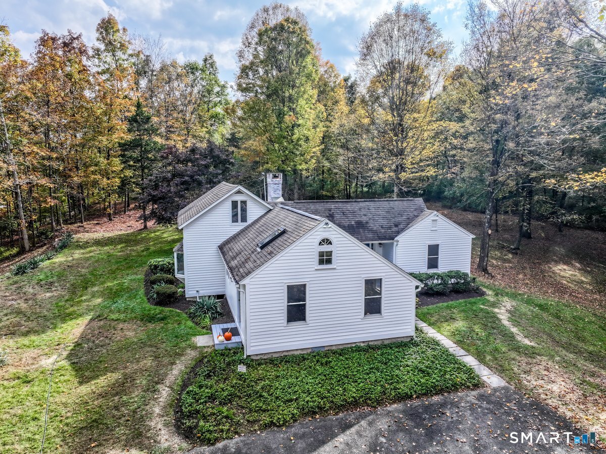 11 Gelston Road Sherman, CT 06784 - Photo 26 of 31