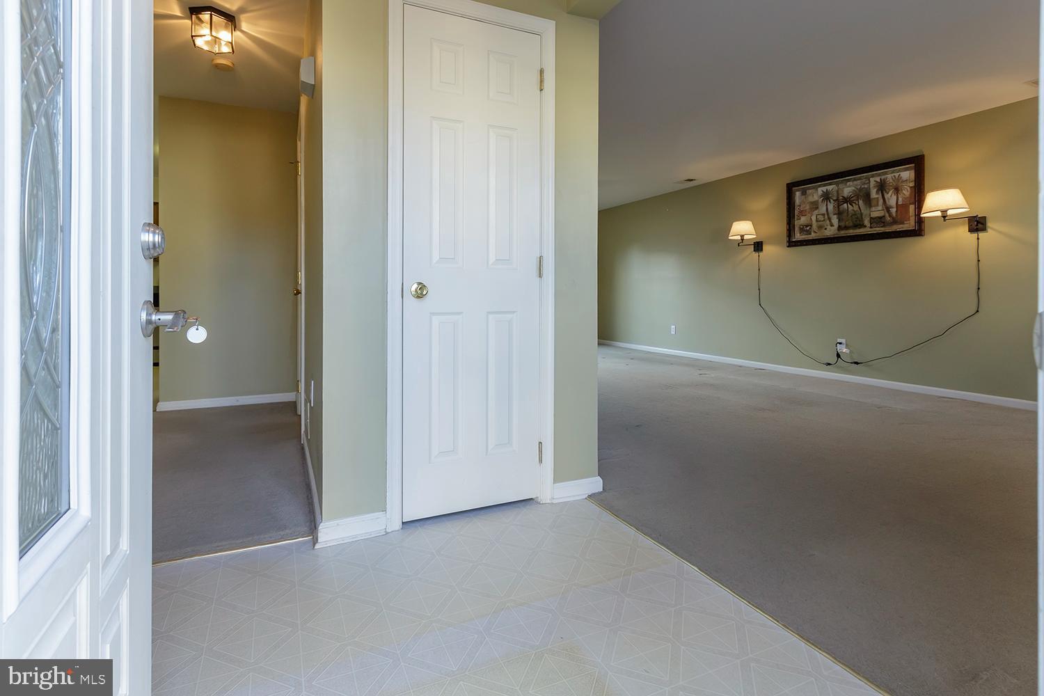 15 Greenbrook Drive Columbus, NJ 08022 - Photo 5 of 24 an empty room with windows and bathroom