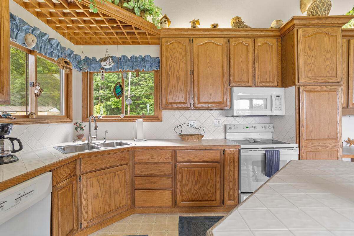128 Wilmin Road Quincy, MI 49082 - Photo 16 of 37 Gallery Image 16
