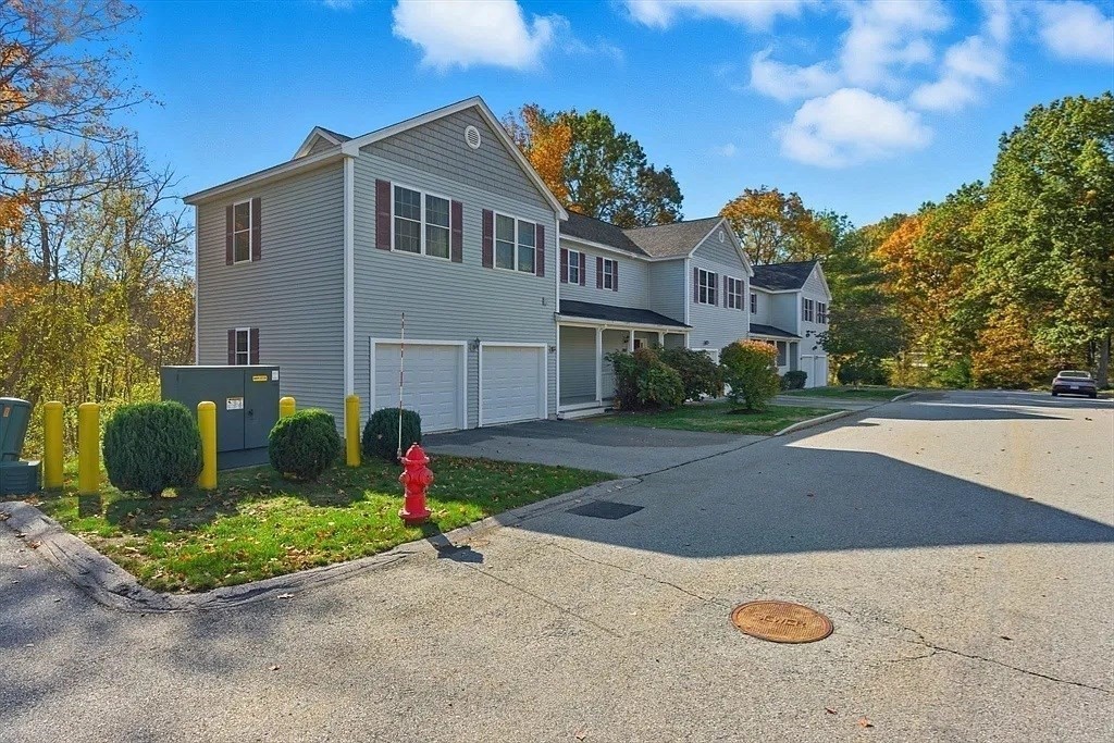 90 Rangeway Road, Unit 303 Billerica, MA 01862 - Photo 16 of 19 Gallery Image 16