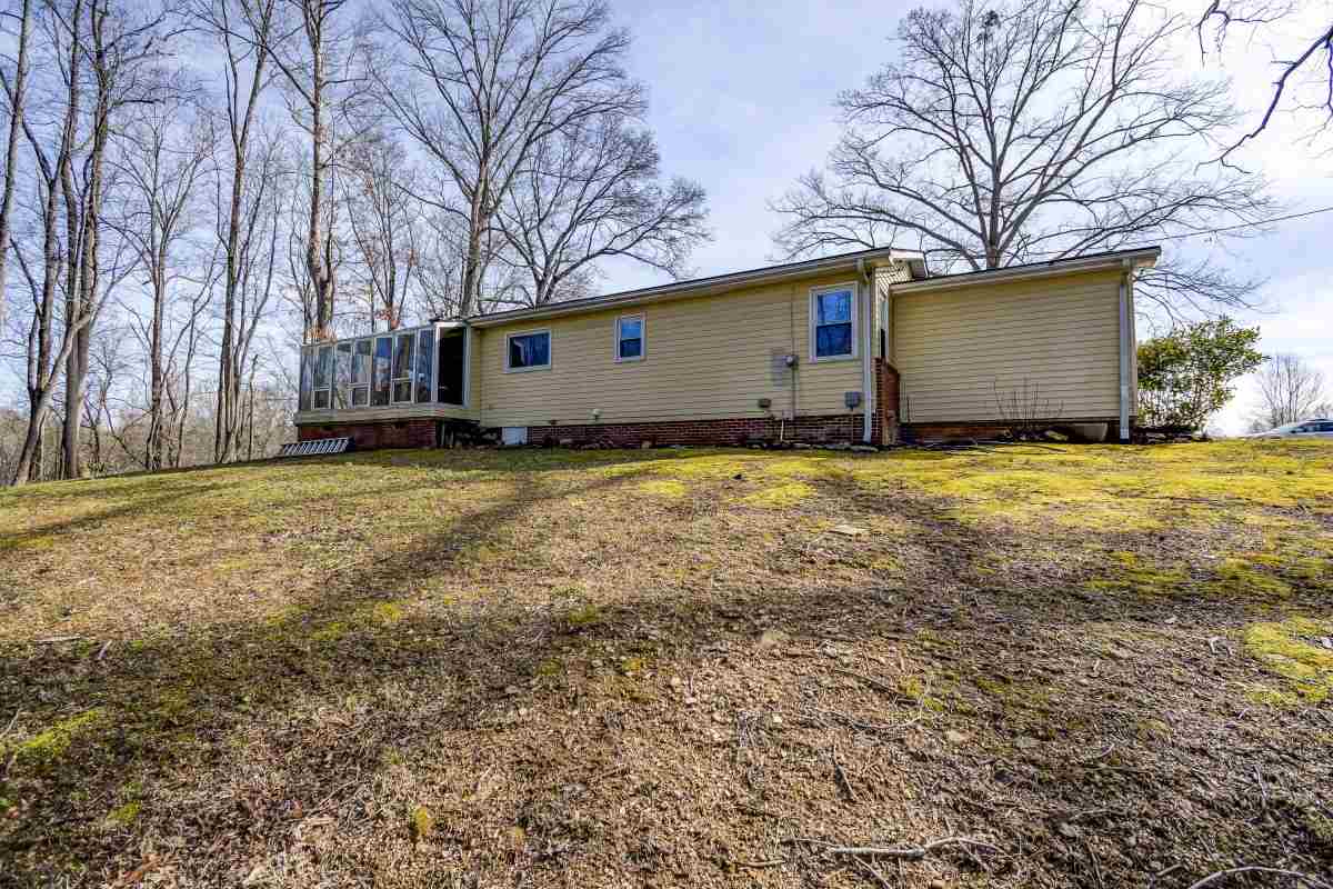 219 North Campbell Road Landrum, SC 29356 - Photo 15 of 26