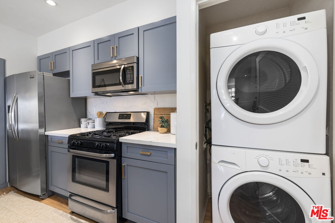 1441 Federal Avenue, Unit 301 Los Angeles, CA 90025 - Photo 5 of 18