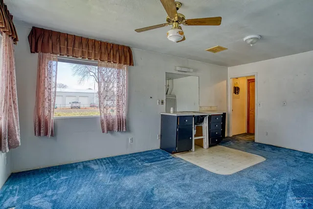 $365,000 | 303 West 1st Street North, Middleton, ID 83644