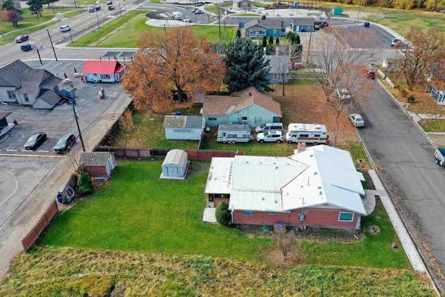 $365,000 | 303 West 1st Street North, Middleton, ID 83644