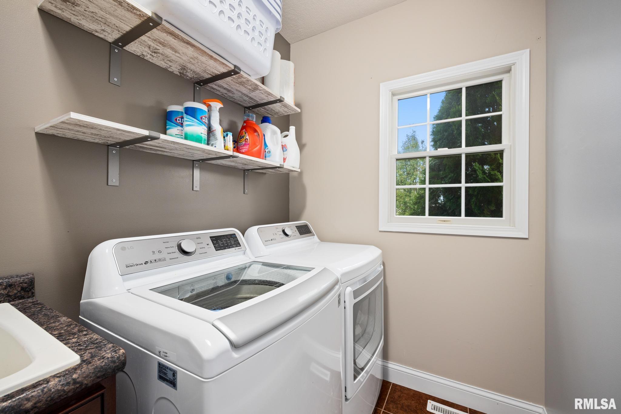 3807 West Crimson Road Dunlap, IL 61525 - Photo 17 of 50 Gallery Image 17