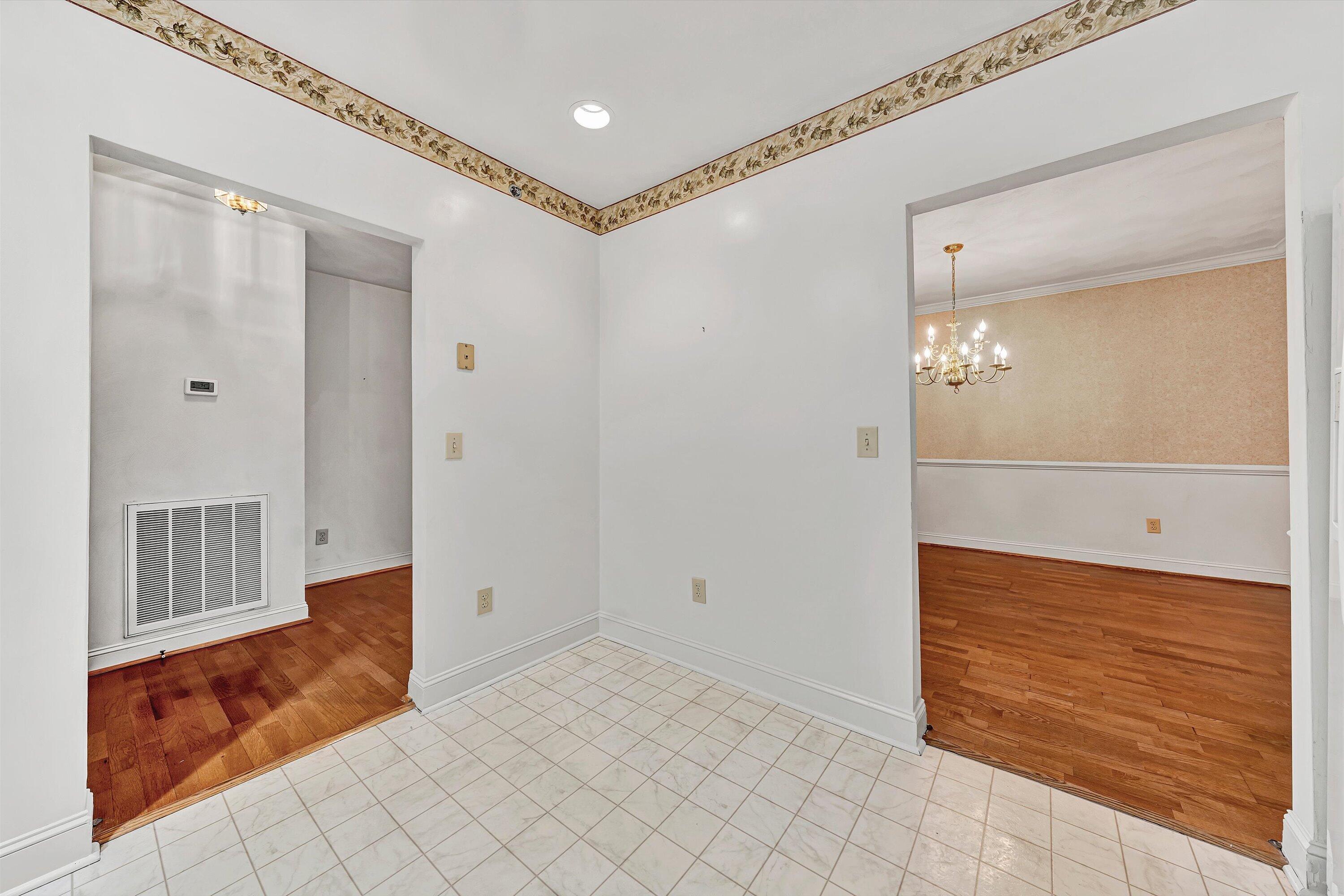 4444 Pheasant Ridge Road, Unit 305 Roanoke, VA 24014 - Photo 16 of 33 16-DSC00280