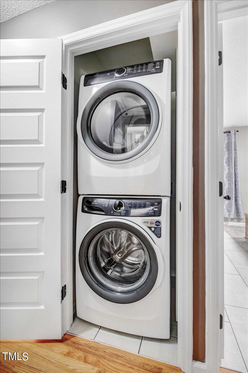 7509 Fiesta Way Raleigh, NC 27615 - Photo 34 of 56 Second Laundry area
