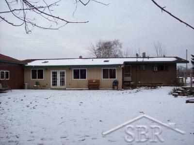1915 Lone Road Freeland, MI 48623 - Photo 7 of 7 20034465-7.JPG