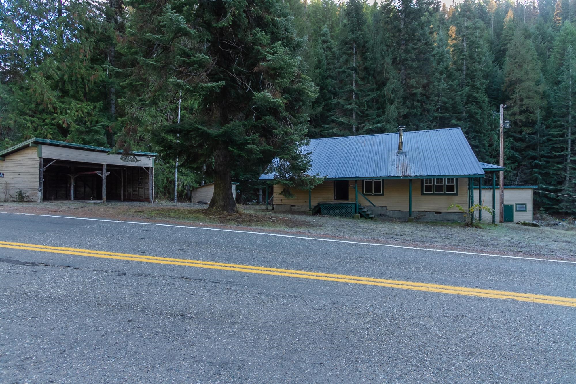 4842 Sullivan Lake Road Ione, WA 99139 - Photo 2 of 38 Gallery Image 2