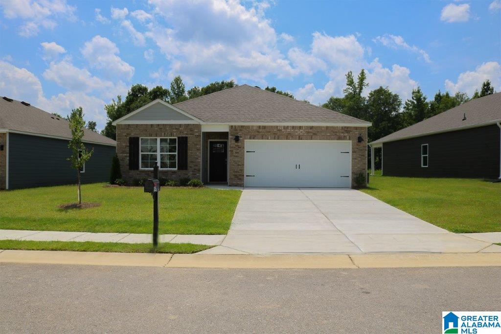 125 Sussex Road Odenville, AL 35120 - Photo 2 of 14