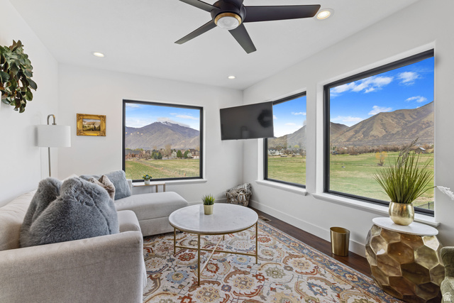684 Lookout Point Drive Mapleton, UT 84664 - Photo 65 of 121 ADU Living room