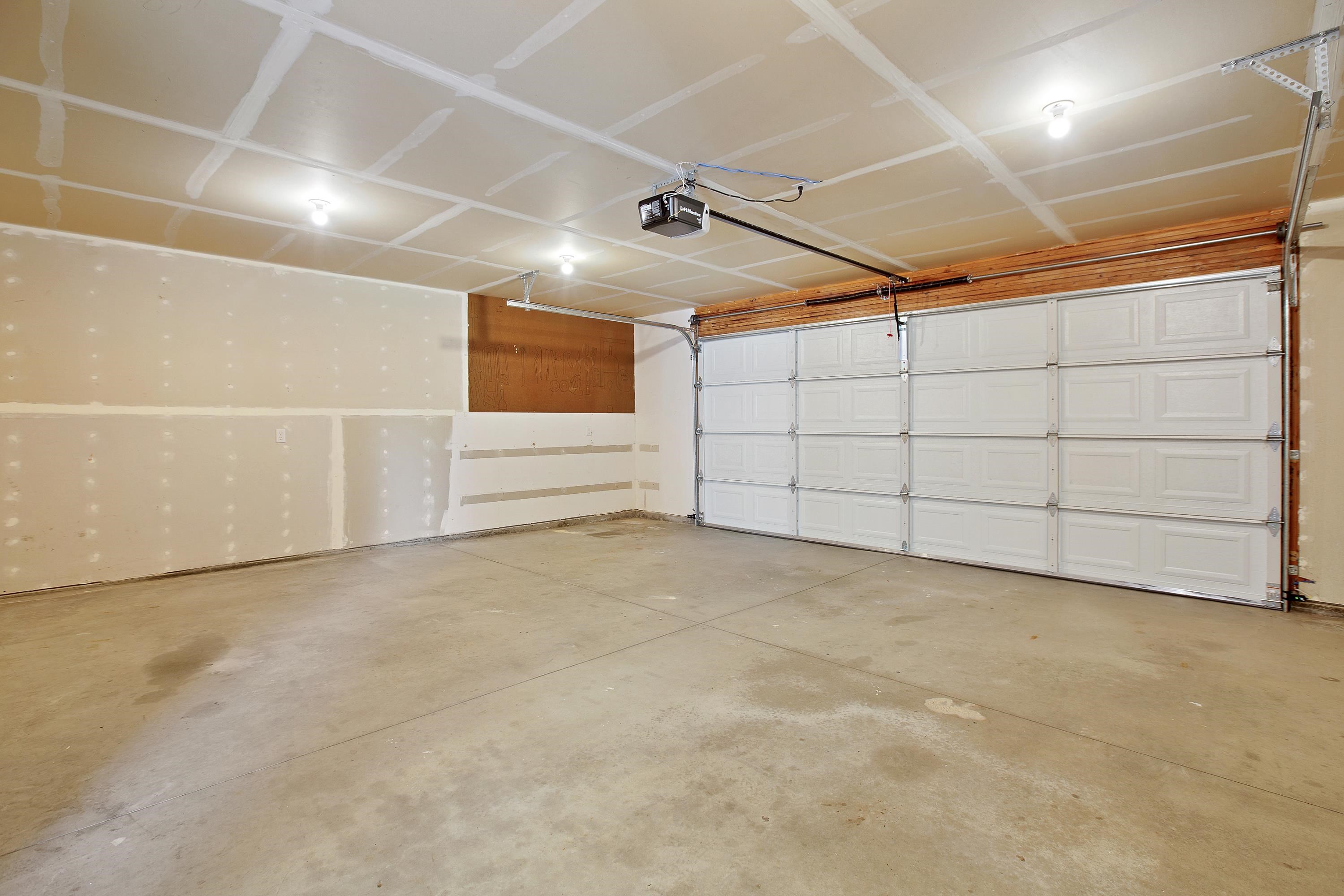 12323 North Roundup Lane Mead, WA 99021 - Photo 28 of 47