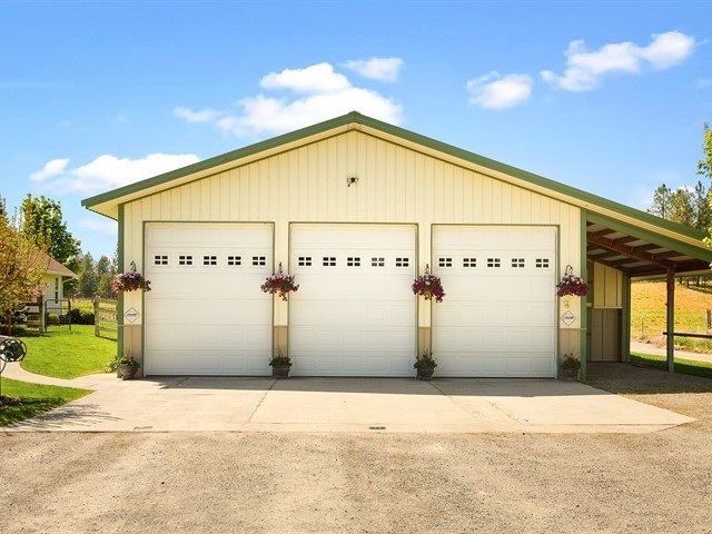 12323 North Roundup Lane Mead, WA 99021 - Photo 4 of 47