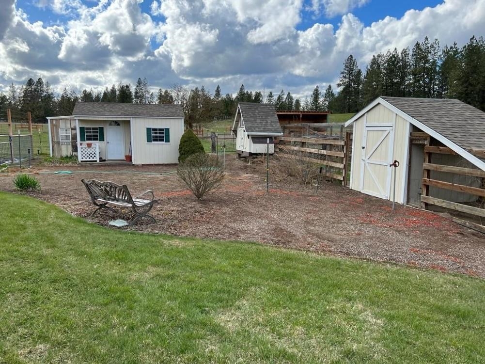12323 North Roundup Lane Mead, WA 99021 - Photo 42 of 47