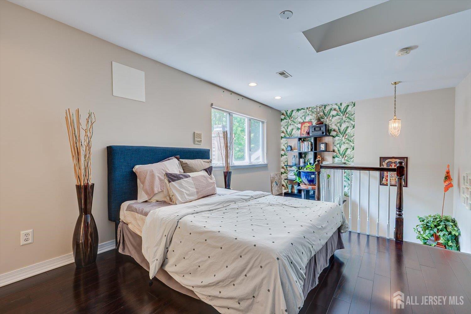 162 Coppertree Court Edison, NJ 08820 - Photo 18 of 35