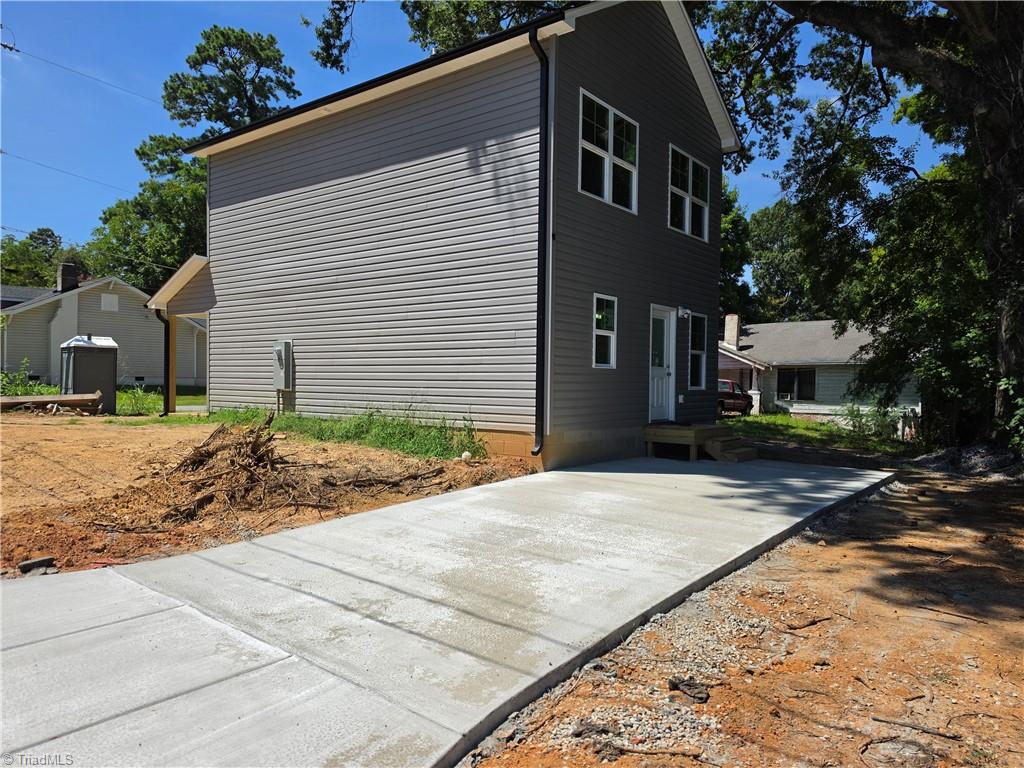 1411 Pershing Street High Point, NC 27260 - Photo 2 of 10 Gallery Image 2